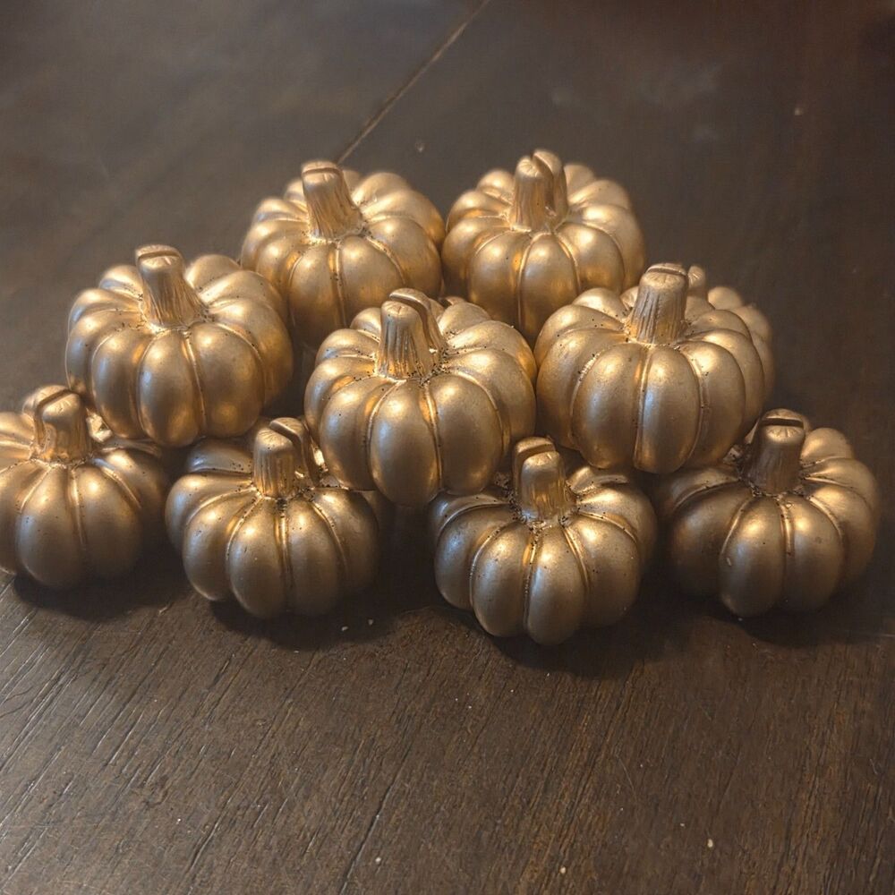 Kate Aspen Mini Pumpkin Place Card Holder with Gold Finish - Set of 12